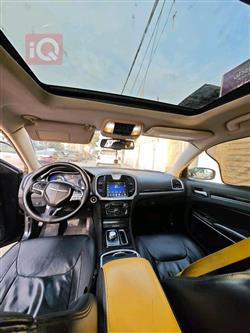 کرایسلەر 300